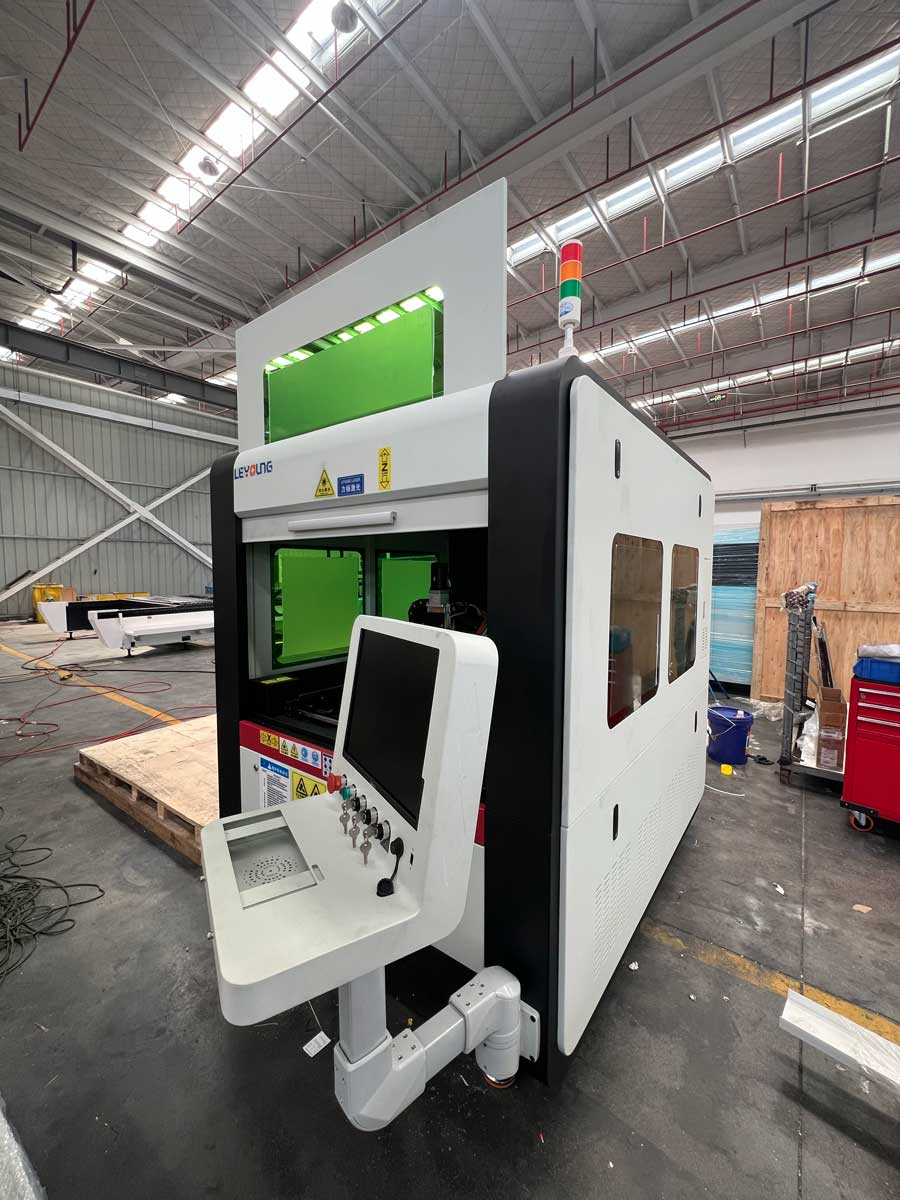 Successful Commissioning of Customized Machine for Taiwanese Customer! LY8080-3000W Fully Enclosed Integrated Laser Machine Completes Factory Acceptance-Laser Cutting Machine | LIYANG Laser from China Successful Commissioning of Customized Machine for Taiwanese Customer! LY8080-3000W Fully Enclosed Integrated Laser Machine Completes Factory Acceptance-Laser Cutting Machine | LIYANG Laser from China