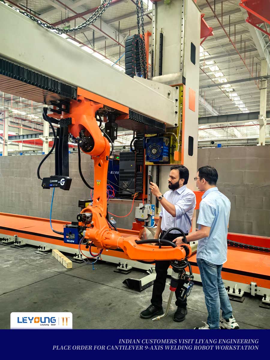 Indian Customers Visit LEYOUNG Engineering, Place Order for Cantilever 9-Axis Welding Robot Workstation-Laser Cutting Machine | LIYANG Laser from China Indian Customers Visit LEYOUNG Engineering, Place Order for Cantilever 9-Axis Welding Robot Workstation-Laser Cutting Machine | LIYANG Laser from China